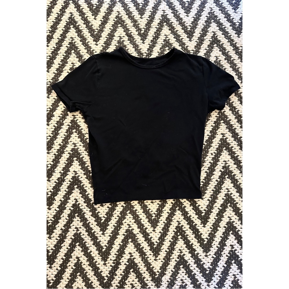 Hollister Baby Tee Crop Top